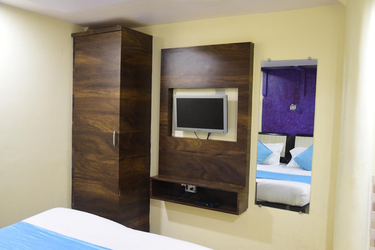 Hotel K.C Residency Mumbai Ngoại thất bức ảnh